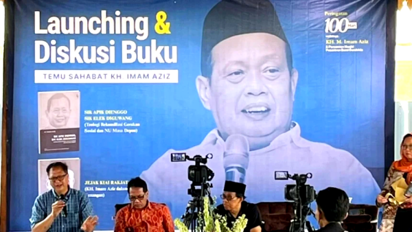 100 Hari Wafat KH Imam Aziz, Bumi Cendekia Gelar Diskusi Buku dan Resmikan Masjid