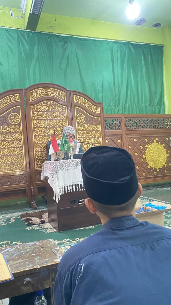 KH Miftachul Akhyar Ingatkan Godaan Dunia, Doakan Jamaah Dapat Syafaat Nabi