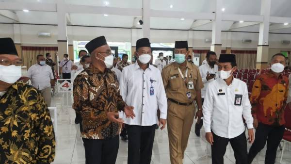 DPR Perintahkan Kualitas Pelayanan Asrama Haji Seperti Hotel di Makkah dan Madinah