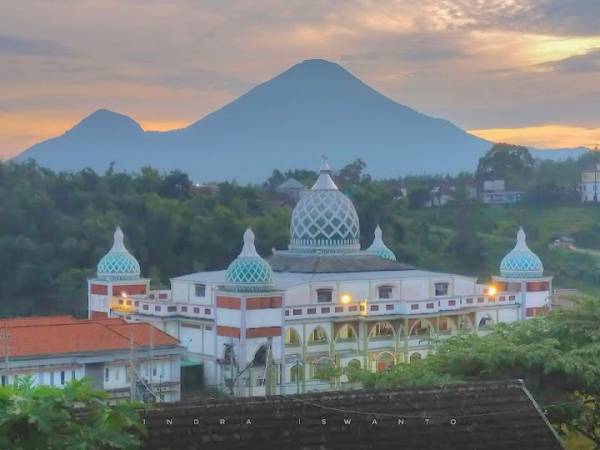 Ponpes Amanatul Ummah Ajukan Diri Jadi Lokasi Muktamar ke-35 NU
