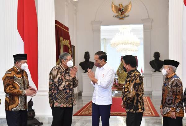 Jokowi Terima Pansel Pemilihan Calon Anggota Badan Pelaksana dan Dewan Pengawas BPKH