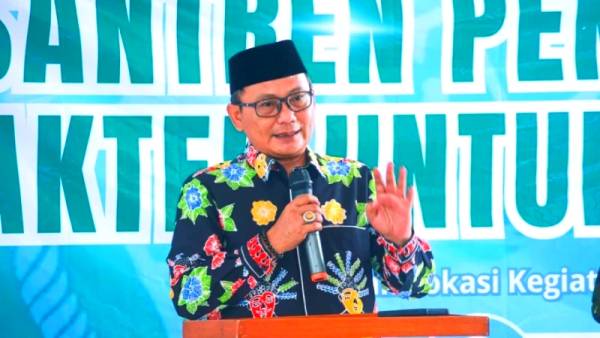 Pesantren Jadi Jawaban Pendidikan Karakter Remaja di Jakarta Kota Global