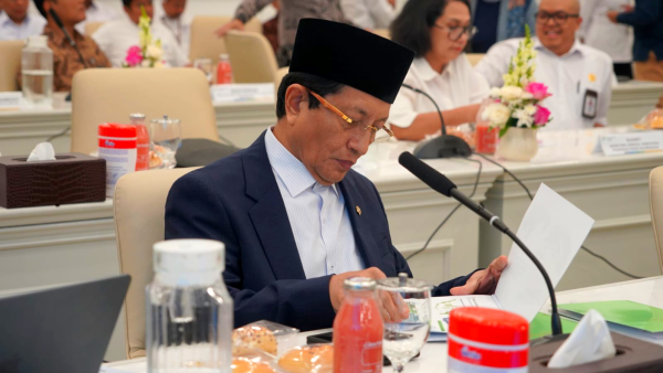 Kemenag Targetkan 2,6 Juta Siswa dan Santri Masuk Program Digitalisasi Bansos
