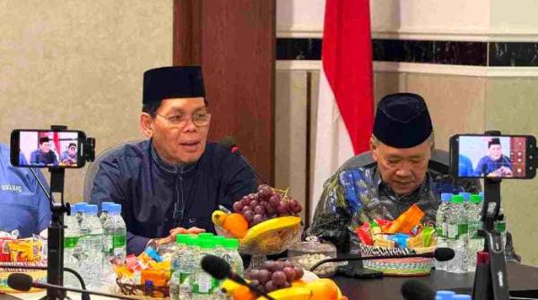 Sekjen MUI Ajak Jemaah Haji Bijak Bermedia Sosial dan Kedepankan Tabayyun