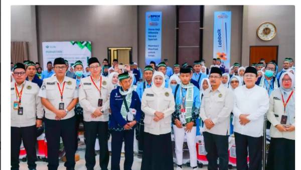 Keberangkatan Perdana 380 Jemaah Haji Embarkasi Surabaya Menuju Madinah