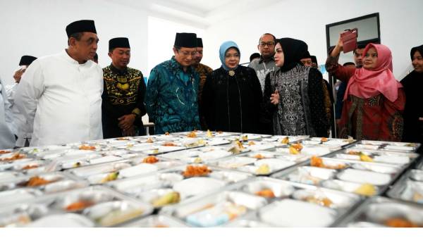 Dapur Makan Bergizi Gratis Resmi Dibuka untuk Ribuan Santri