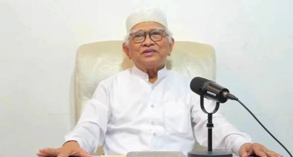 Umur Panjang Belum Tentu Berkah, Gus Mus Tegaskan yang Terpenting Manfaat