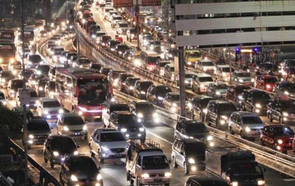 WFH Sehari Sepekan Dinilai Belum Ampuh Tekan Subsidi Energi