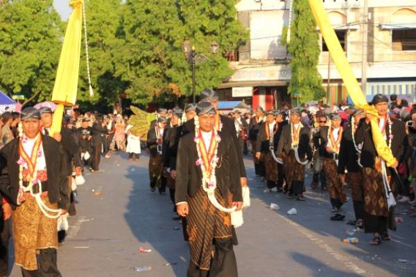 Jelang Kirab Pusaka Suro, Jalur Budaya di Ponorogo Dipercantik untuk Sambut Ribuan Peserta dan Wisatawan