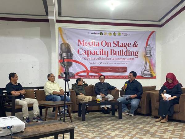 Media On Stage PustakaJC.co: Membaca Ulang Arah Jurnalisme di Era Informasi yang Cair