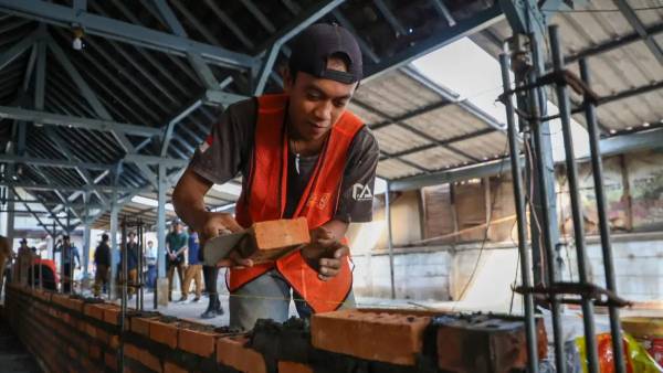 DPRD Surabaya Tekankan Revitalisasi Pasar Tembok Dukuh Harus Utamakan Pedagang Lama