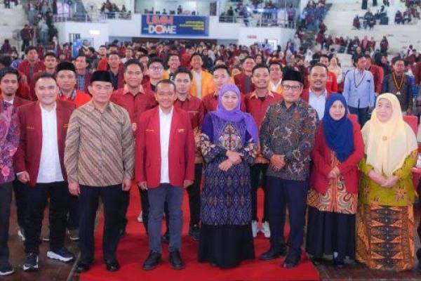 Khofifah di Tanwir IMM: Pemuda Harus Jadi Energi Kolektif Bangun Negeri