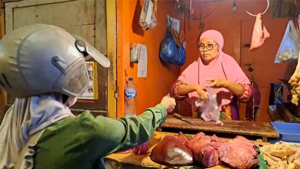 Stok Sapi Menipis, Harga Daging di Malang Tembus Rp140 Ribu