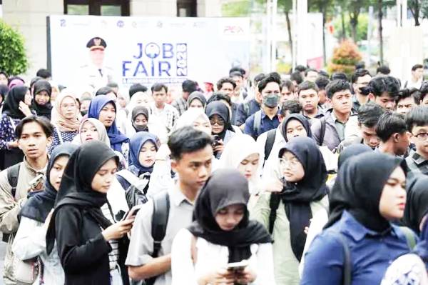 IKM Surabaya Catat Ekspor 2,73 Juta Dolar AS, SIL Festival 2026 Dorong Ekonomi Lokal