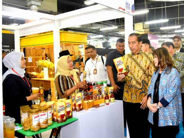 Jokowi Tekankan Hilirisasi Langkah Penting Menuju Indonesia Maju 2045