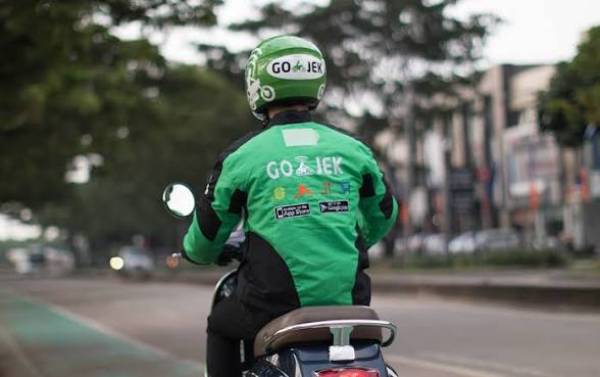 Tarif Gojek Disesuaikan, Potongan Aplikator 8 Persen Mulai Berlaku, Pendapatan Mitra Diklaim Meningkat