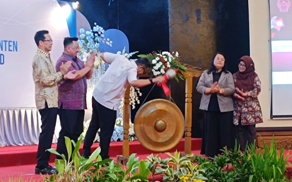 Sekwan Jatim Suntik Strategi 70-20-10 untuk ASN dan Wartawan Hadapi Era VUCA