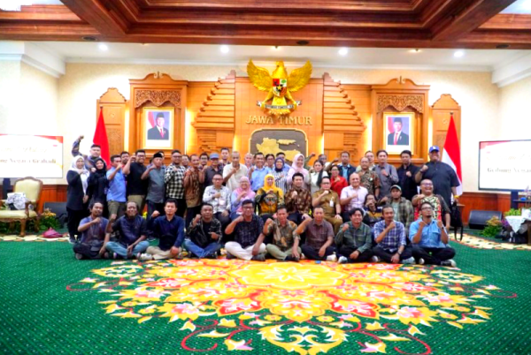 Gubernur Khofifah Perkuat Sinergi Bersama Wartawan Pokja Grahadi Sambut 2026