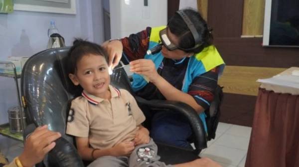 Tim Yankes Bergerak Bawa Layanan Dokter Spesialis ke Pulau Sapudi
