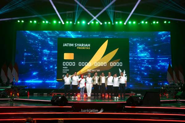 Bank Jatim Rayakan HUT ke-64, Luncurkan Jatim Prioritas Syariah untuk Nasabah Eksklusif