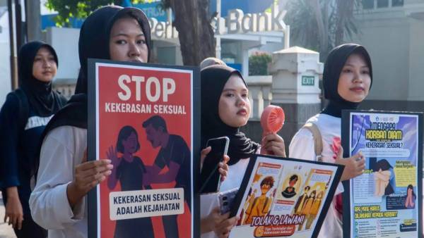Perempuan Aktif di Media Digital, Ancaman Kekerasan Siber Kian Mengintai