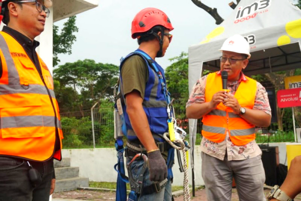 Konektivitas Tetap Menyala di Libur Akhir Tahun, Ini Cerita Nyata di Balik Layanan Indosat