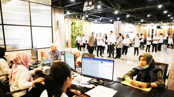 Pemkot Surabaya Nonaktifkan 147 Ribu KK, Warga Diminta Segera Klarifikasi untuk Aktifkan Kembali