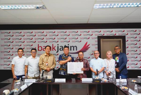 Bank Jatim Perkuat Transformasi Digital Bersama Bank NTT