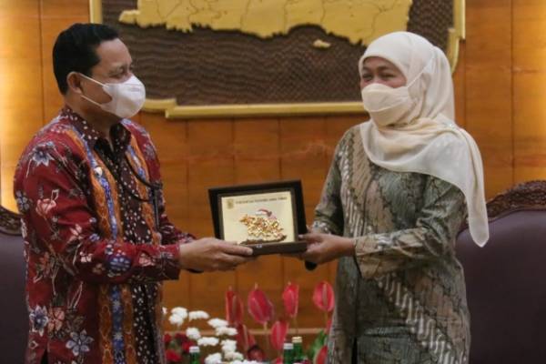 Terima Ketua Pengadilan Tinggi Agama, Khofifah Tanyakan Dispensasi Perkawinan