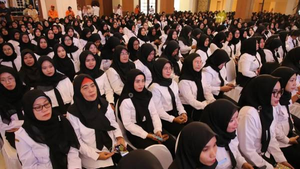 Surabaya Pastikan Tak Ada PHK PPPK, Belanja Pegawai Masih di Bawah Batas APBD