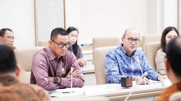 PLN Siap Operasikan PLTS Hibah di Sumenep, 2.000 KK Bakal Nikmati Listrik Energi Surya