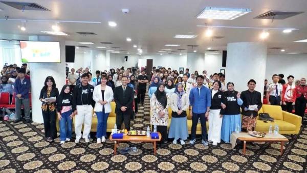 Youth Forum di Surabaya Serukan Gerakan Pemuda Lindungi Anak dari Adiksi Nikotin