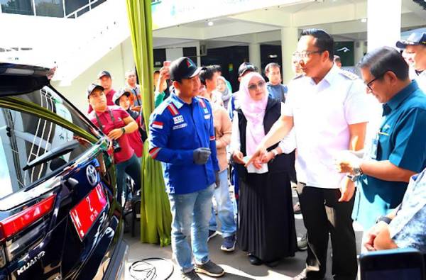 Gresik Gelar Uji Emisi 200 Kendaraan Dukung Nol Emisi 2050