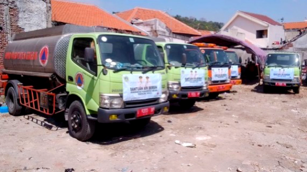 62 Desa Gresik Berpotensi Kekeringan, Distribusi Air Mulai Berjalan