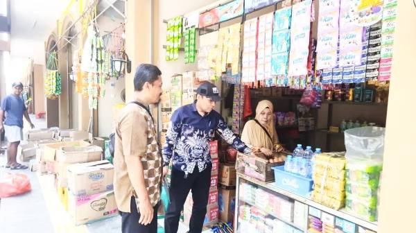 Revitalisasi Tuntas, Pedagang Pasar Sidayu Gresik Mulai Tempati Kios Baru Jelang Peresmian