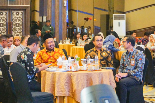 Investasi Gresik Capai Rp11,4 Triliun Pemkab Permudah Layanan Perizinan