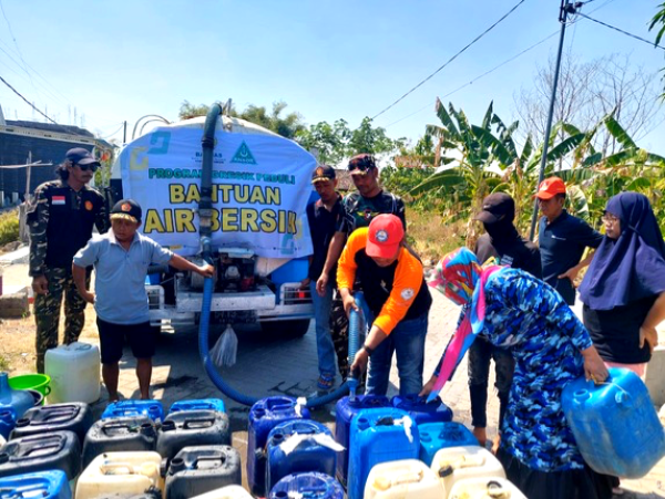 Lima Kecamatan di Gresik Rawan Kekeringan BPBD Siapkan Air Bersih