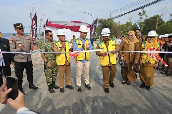 Jembatan Cabean Kembali Berfungsi, Hasil Kolaborasi Pemkab Gresik dan CSR PT Orela Shipyard