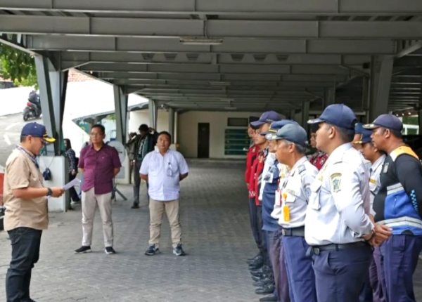 Pencabutan 163 KTA Jukir Bermasalah, Pemkot Surabaya Perluas Digitalisasi Parkir