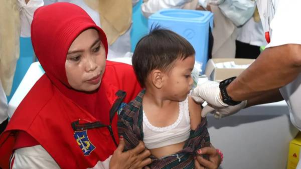 Surabaya Perkuat Imunisasi untuk Cegah Ancaman Campak pada Anak