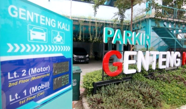 Mudik Lebih Aman! Parkir Kendaraan di Surabaya Didiskon hingga 60 Persen