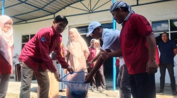 Poltekkes Surabaya Andalkan Biopori Jumbo dan Sumur Resapan untuk Cegah DBD di Jambangan