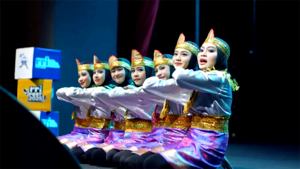 RRI Fest 2025 Surabaya Meriahkan HUT RRI dengan Budaya UMKM dan Aksi Hijau