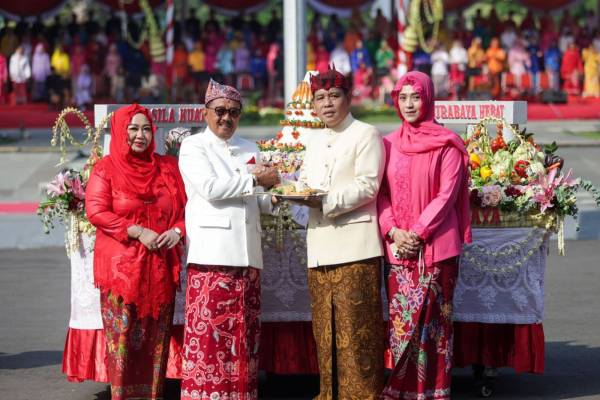 Peringati HUT Surabaya ke-733, Armuji Ajak Warga Amalkan Nilai-Nilai Pancasila