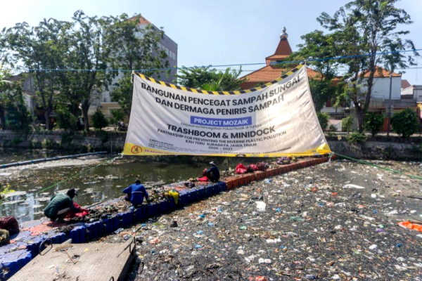 Surabaya Jadi Percontohan Nasional, Program Indonesia-UEA Sukses Cegah Sampah Plastik Masuk Laut
