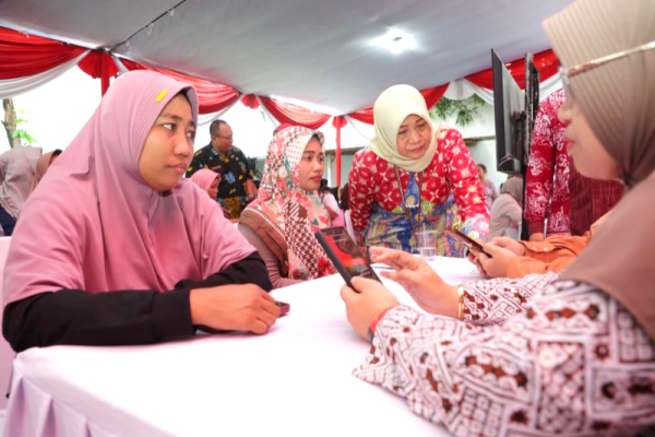 Surabaya Capai 99,94 Persen Pendataan Perlinsos Digital