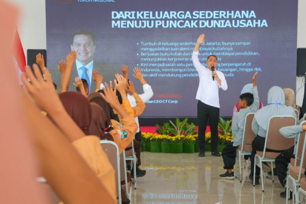 Sekolah Rakyat Surabaya Perkuat Karakter dan Jiwa Kepemimpinan Siswa