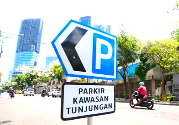 Dishub Surabaya Uji Coba Layanan Valet Parking di Jalan Tunjungan