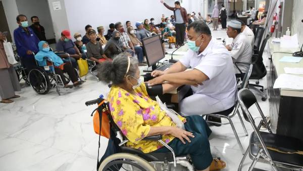 Digitalisasi Rekam Medis Terintegrasi Jadi Andalan Pemkot Surabaya untuk Deteksi Dini Penyakit