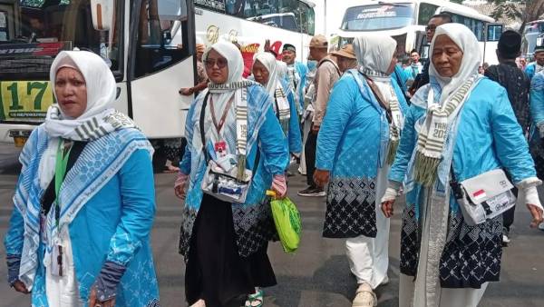 Layanan Makkah Route di Surabaya Semakin Cepat, Proses Jemaah Kini Hanya 30 Detik–1 Menit